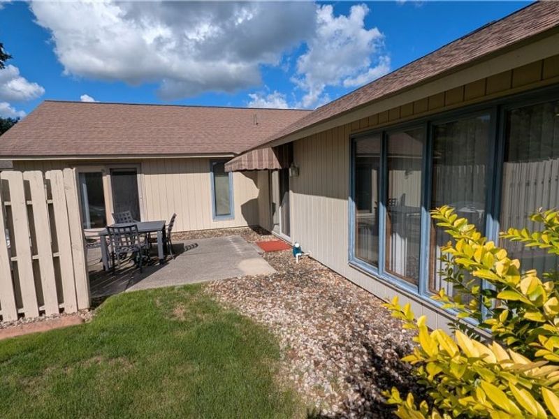 8665 Gatewood Drive, North Ridgeville, OH 44039 Photo 41