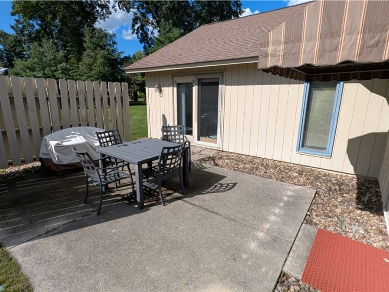 8665 Gatewood Drive, North Ridgeville, OH 44039 Photo 42