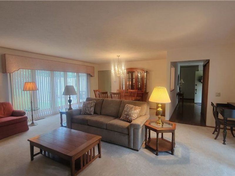 8665 Gatewood Drive, North Ridgeville, OH 44039 Photo 9