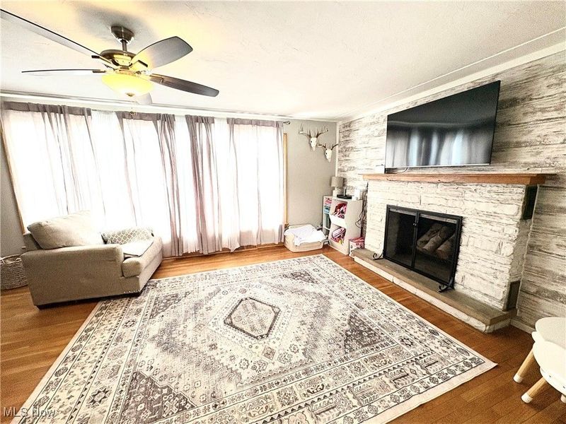 11241 Durkee Road, Grafton, OH 44044 Photo 4