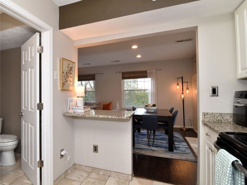 20996 Detroit Road, Unit 1, Rocky River, OH 44116 Photo 16