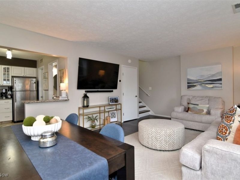 20996 Detroit Road, Unit 1, Rocky River, OH 44116 Photo 9