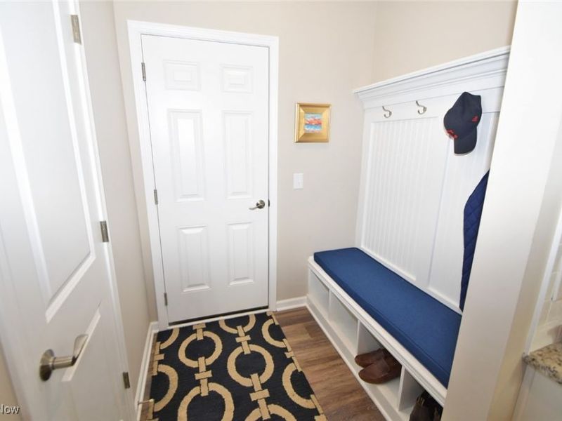 970-2 Memory Lane, Aurora, OH 44202 Photo 13