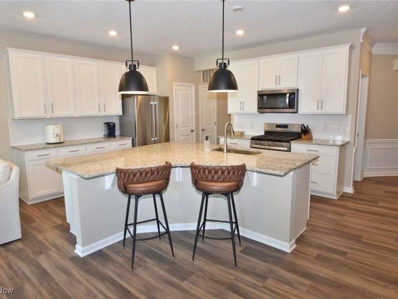 970-2 Memory Lane, Aurora, OH 44202 Photo 5