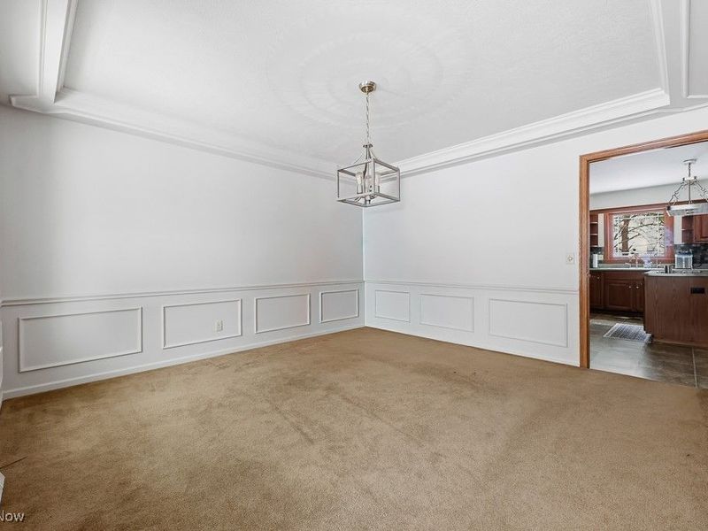 5411 Moss Wood Circle NE, Canton, OH 44705 Photo 10