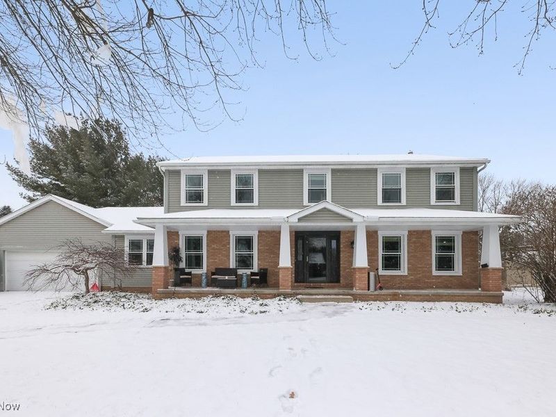 5411 Moss Wood Circle NE, Canton, OH 44705 Photo 2