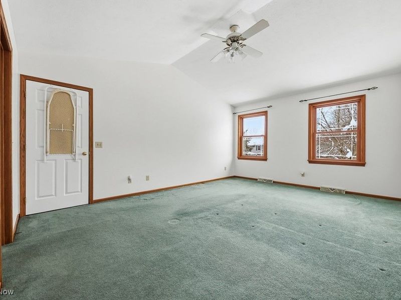 5411 Moss Wood Circle NE, Canton, OH 44705 Photo 25