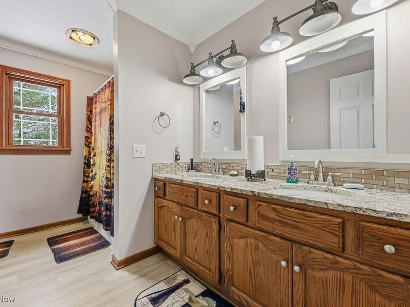 5411 Moss Wood Circle NE, Canton, OH 44705 Photo 34