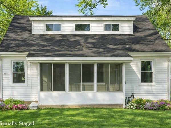 954 Bryce Avenue, Aurora, OH 44202