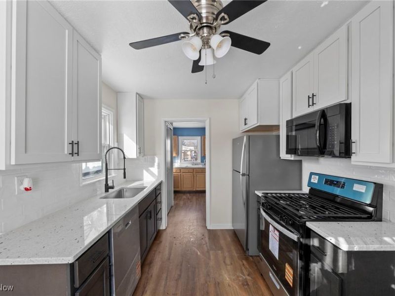 954 Bryce Avenue, Aurora, OH 44202 Photo 7