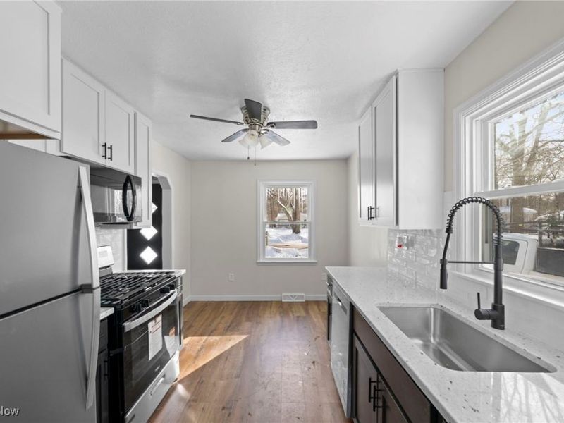 954 Bryce Avenue, Aurora, OH 44202 Photo 9