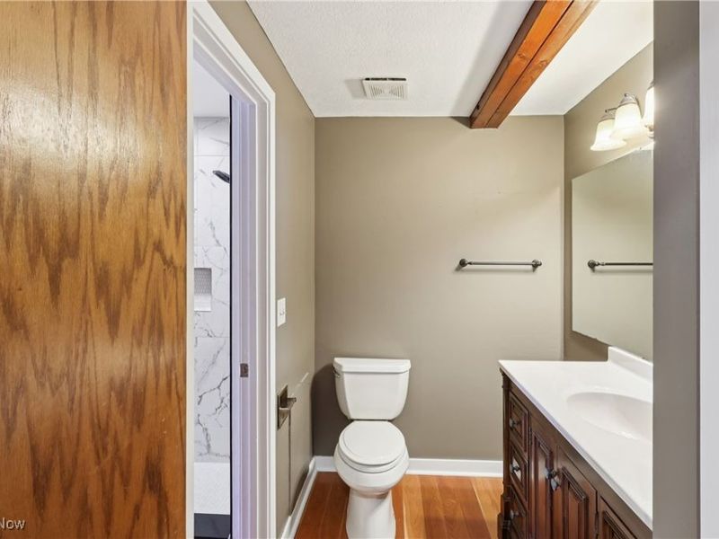 3201 Mariners Island Drive NW, Unit 3G, Canton, OH 44708 Photo 16