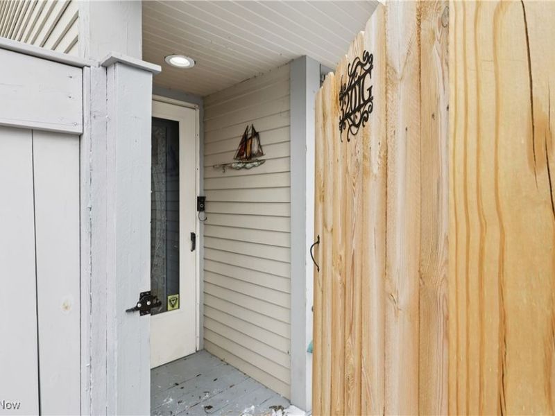 3201 Mariners Island Drive NW, Unit 3G, Canton, OH 44708 Photo 3