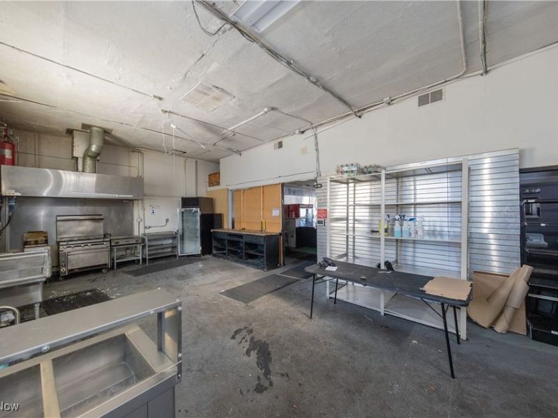 2078 S Taylor Road, Cleveland Heights, OH 44118 Photo 13