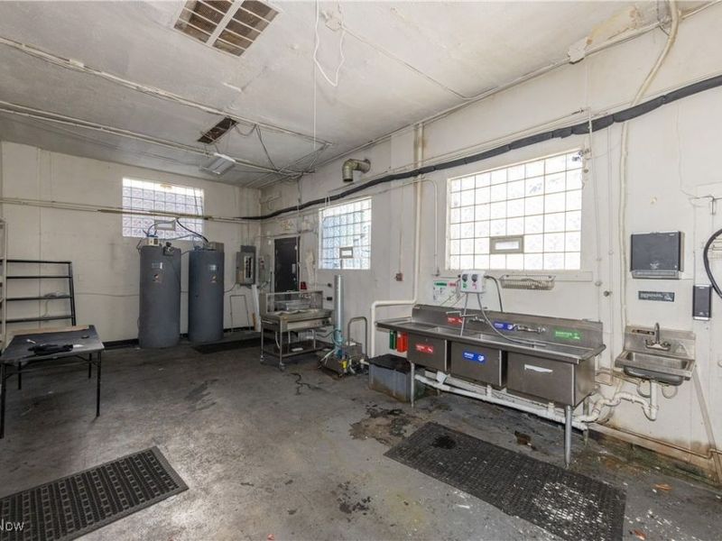 2078 S Taylor Road, Cleveland Heights, OH 44118 Photo 16