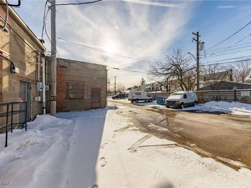 2078 S Taylor Road, Cleveland Heights, OH 44118 Photo 30