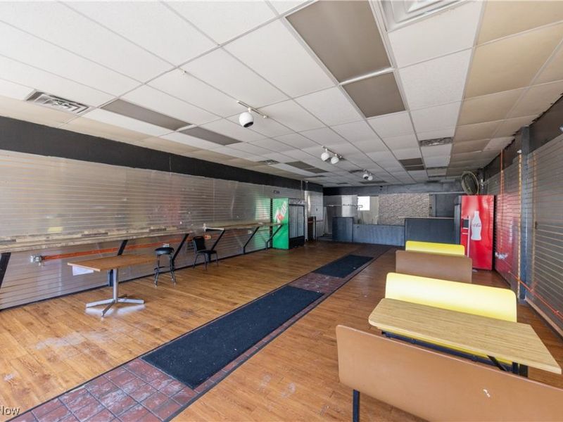 2078 S Taylor Road, Cleveland Heights, OH 44118 Photo 4