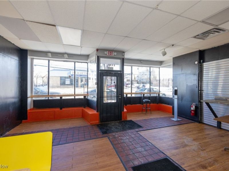 2078 S Taylor Road, Cleveland Heights, OH 44118 Photo 5