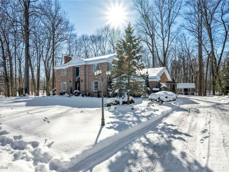 1054 Fireside Drive, Brunswick, OH 44212 Photo 3