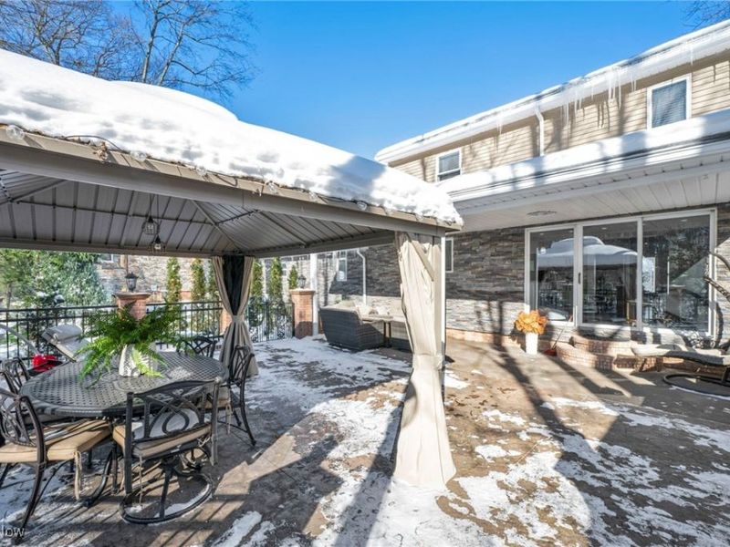 1054 Fireside Drive, Brunswick, OH 44212 Photo 49