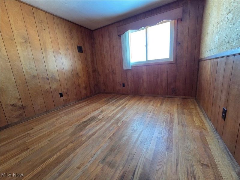 5507 Hollywood Drive, Parma, OH 44114 Photo 17