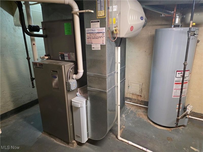 5507 Hollywood Drive, Parma, OH 44114 Photo 26