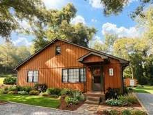 218 E East Bonacre Road, Cataula, GA 31804