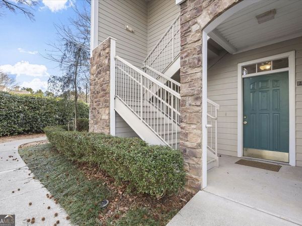 222 Edinburgh Court, Alpharetta, GA 30004