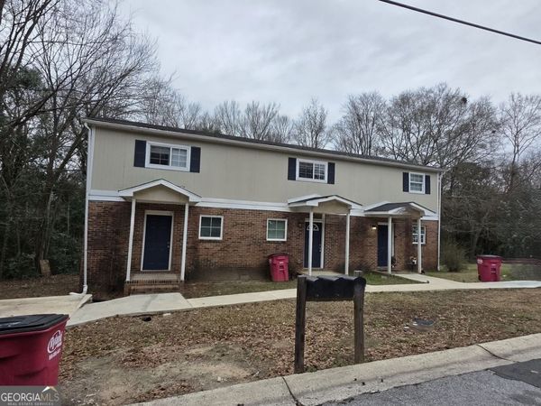 390 Cowan Street, Macon, GA 31217