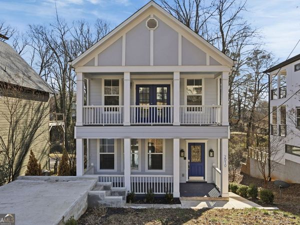 2010 Cambridge Avenue, Atlanta, GA 30337