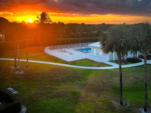 3501 Village Boulevard, Unit 405, West Palm Beach, FL 33409