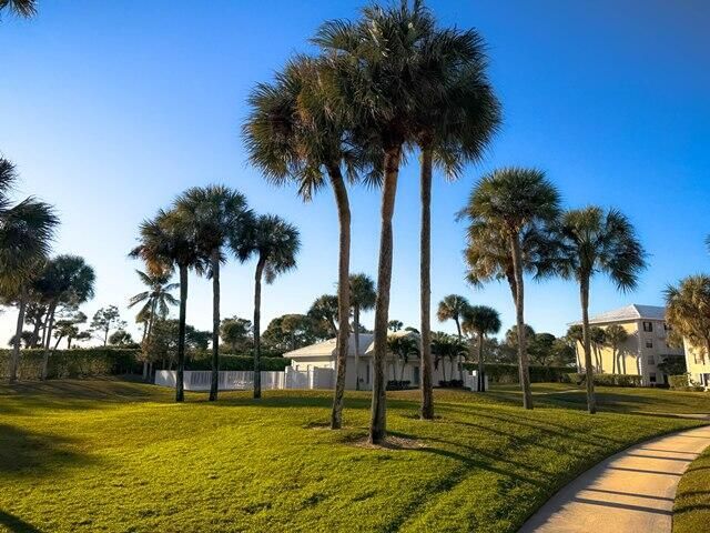 3501 Village Boulevard, Unit 405, West Palm Beach, FL 33409 Photo