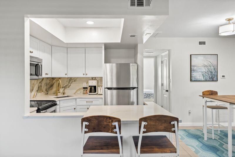 2319 Tamarind Drive, Unit 102, Fort Pierce, FL 34949 Photo