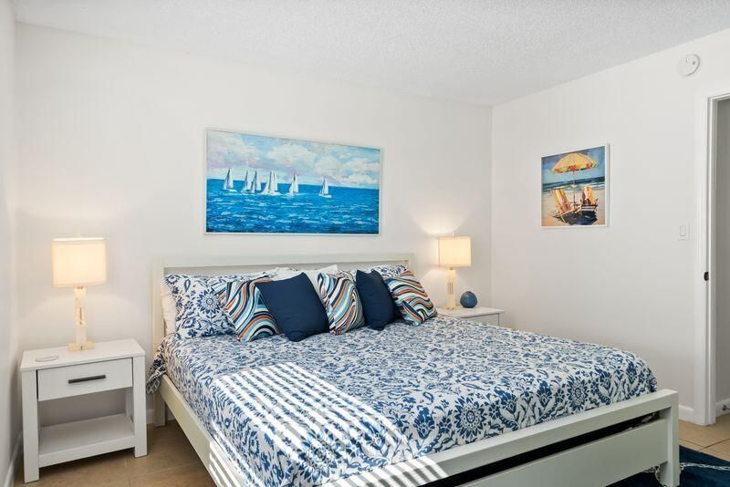 2319 Tamarind Drive, Unit 102, Fort Pierce, FL 34949 Photo