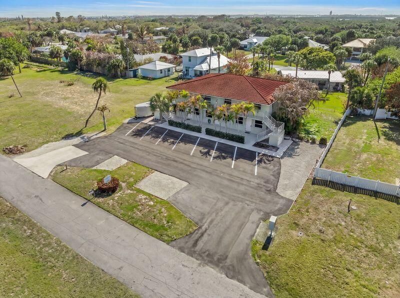 2319 Tamarind Drive, Unit 102, Fort Pierce, FL 34949 Photo