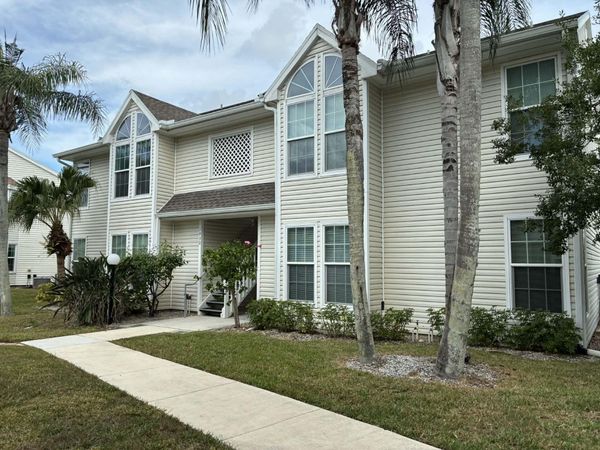 1930 Westminster Circle, Unit 2, Vero Beach, FL 32966