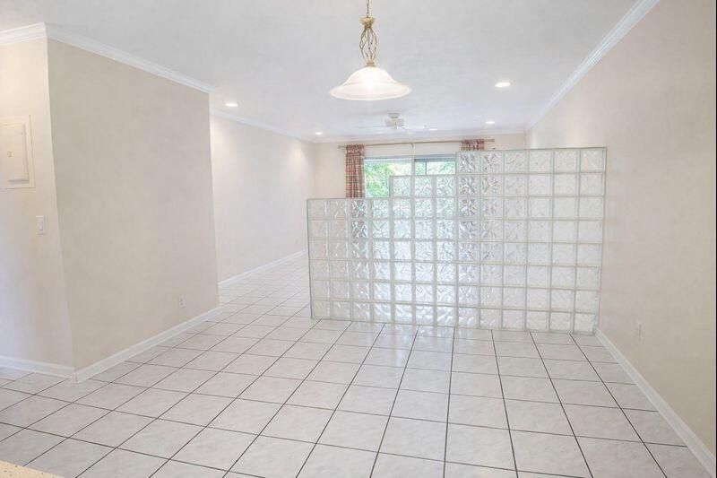1443 SW 27th Avenue, Unit 2d, Boynton Beach, FL 33426 Photo