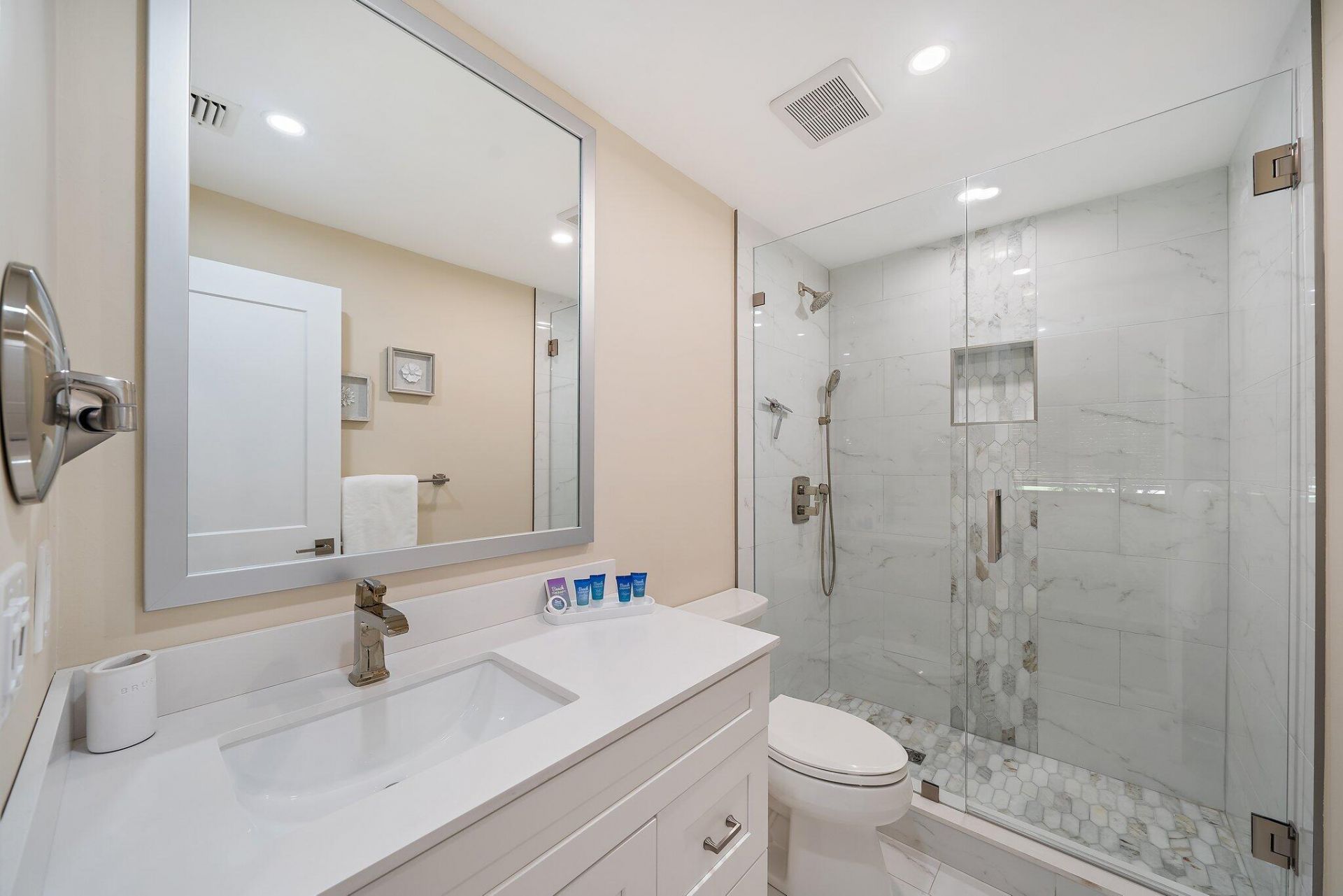 821 Club Drive, Palm Beach Gardens, FL 33418 Photo