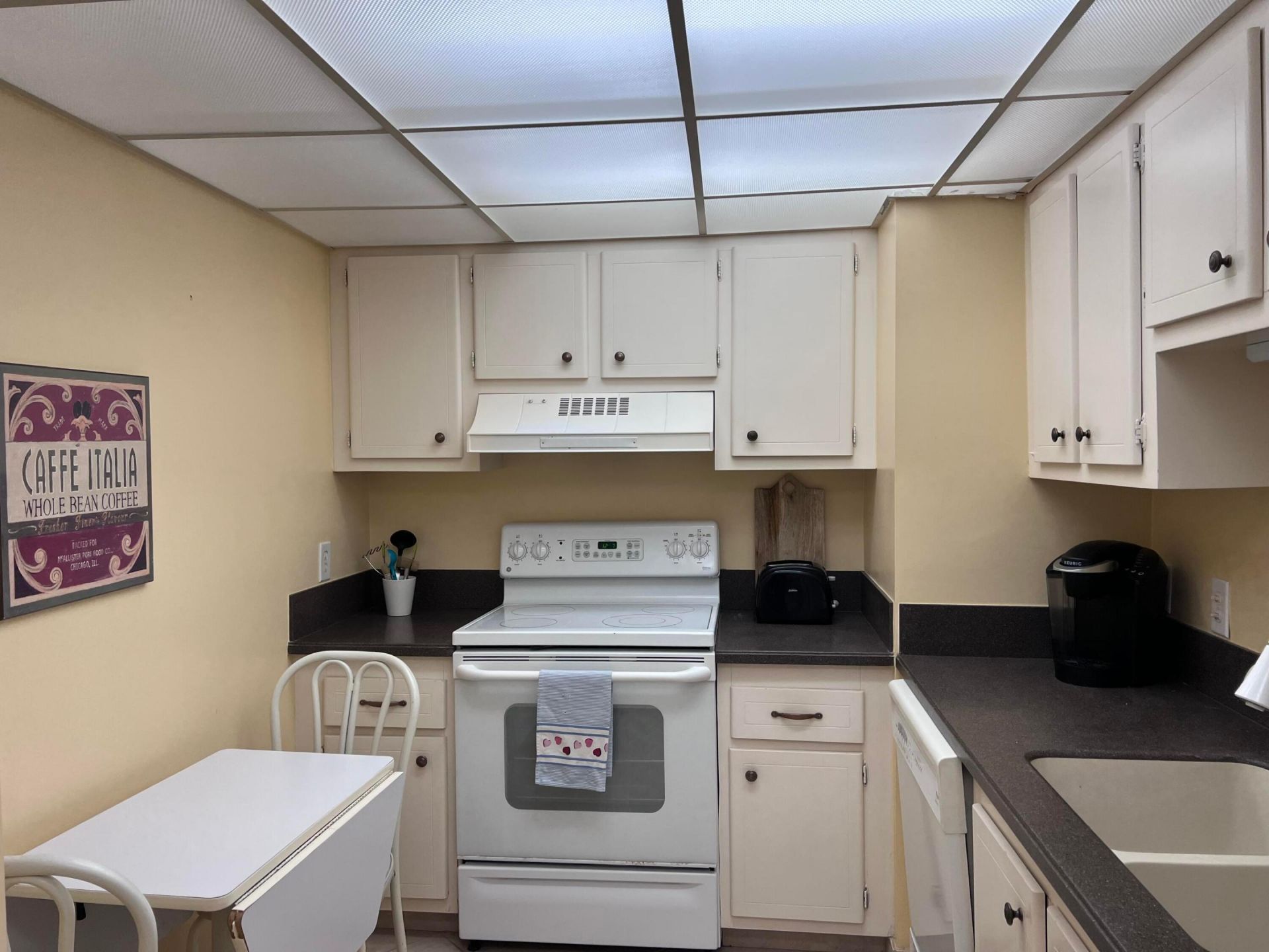 5600 N Flagler Drive, Unit 2103, West Palm Beach, FL 33407 Photo