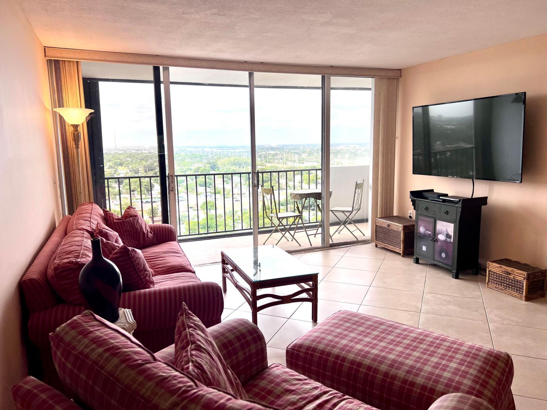 5600 N Flagler Drive, Unit 2103, West Palm Beach, FL 33407 Photo
