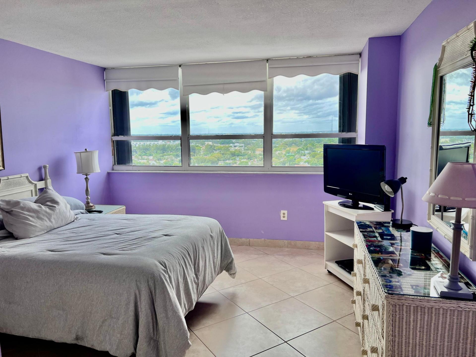 5600 N Flagler Drive, Unit 2103, West Palm Beach, FL 33407 Photo