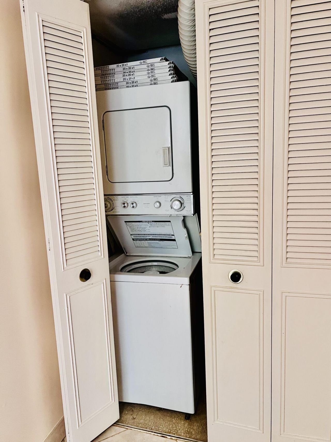 5600 N Flagler Drive, Unit 2103, West Palm Beach, FL 33407 Photo