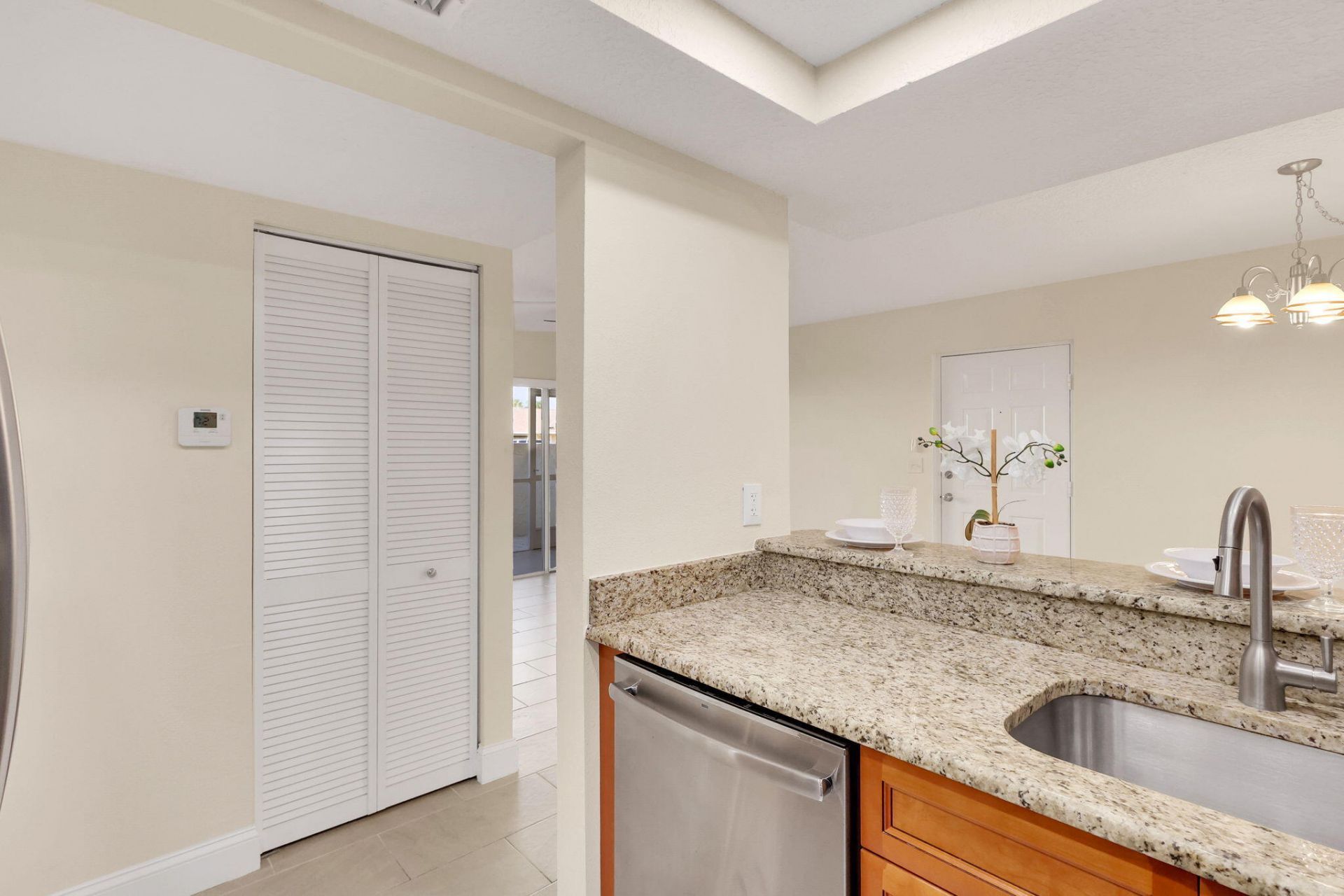 1558 SE Royal Green Circle, Unit 101, Port Saint Lucie, FL 34952 Photo