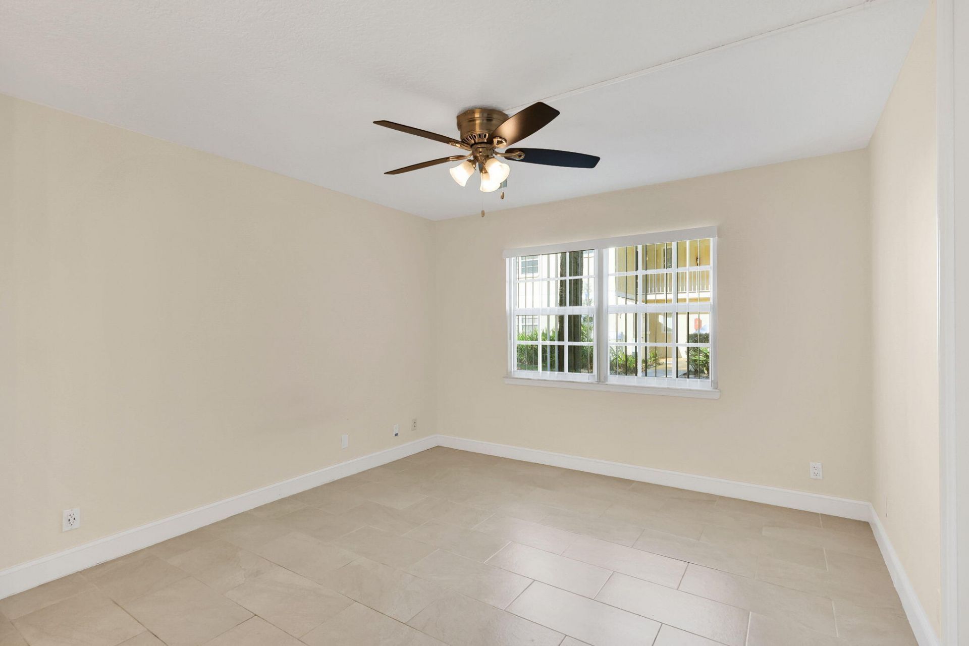 1558 SE Royal Green Circle, Unit 101, Port Saint Lucie, FL 34952 Photo