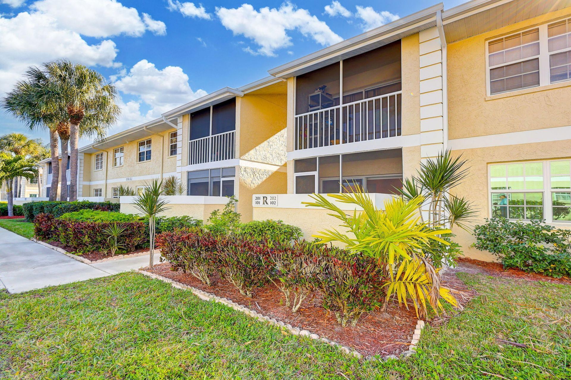 1558 SE Royal Green Circle, Unit 101, Port Saint Lucie, FL 34952 Photo