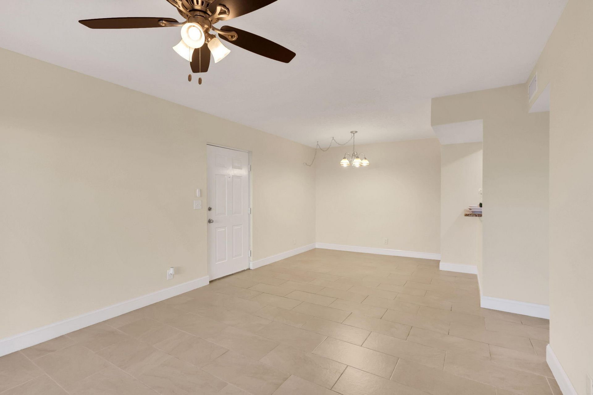1558 SE Royal Green Circle, Unit 101, Port Saint Lucie, FL 34952 Photo