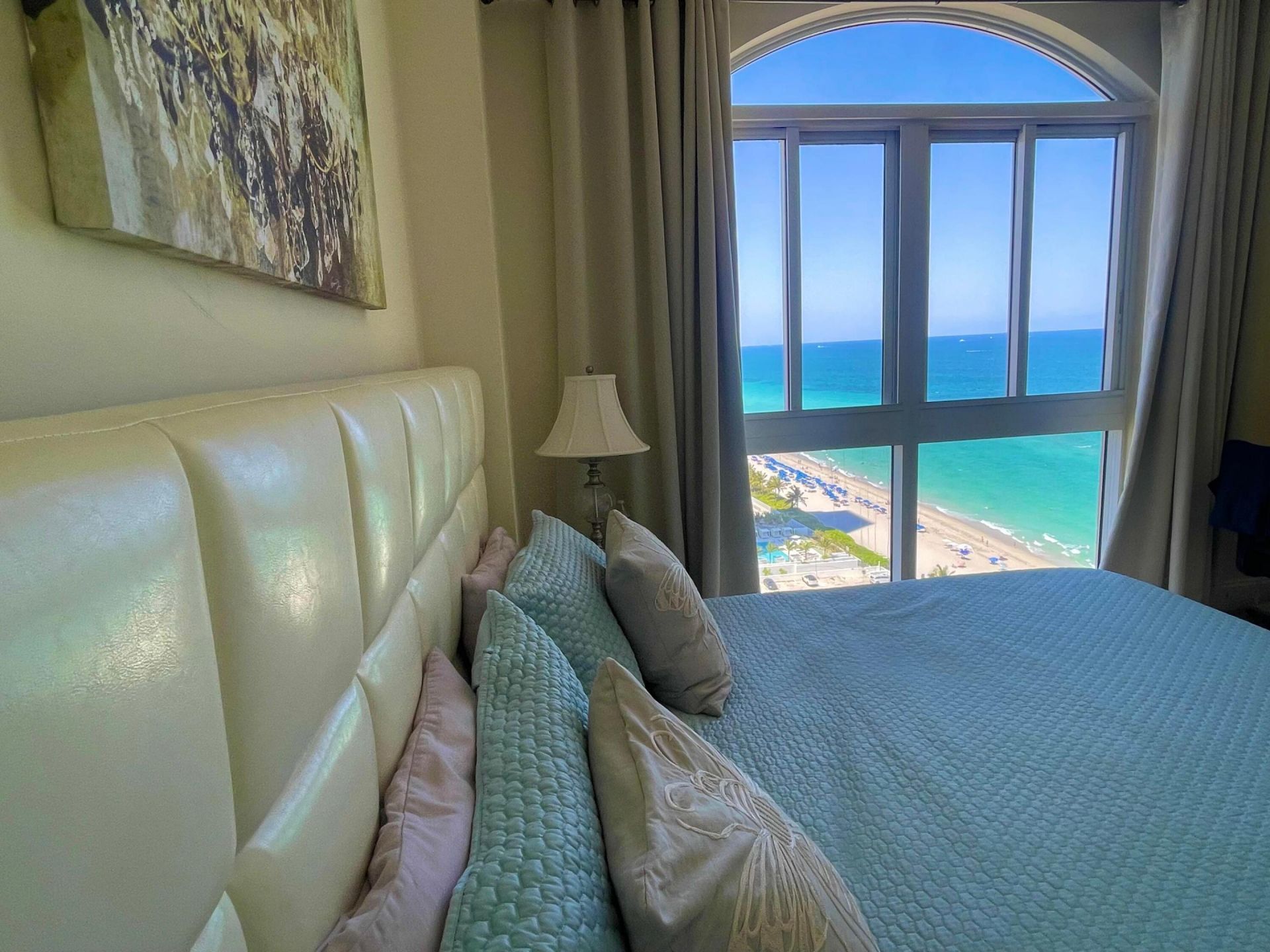 2080 S Ocean Drive, Unit Ph8, Hallandale Beach, FL 33009 Photo