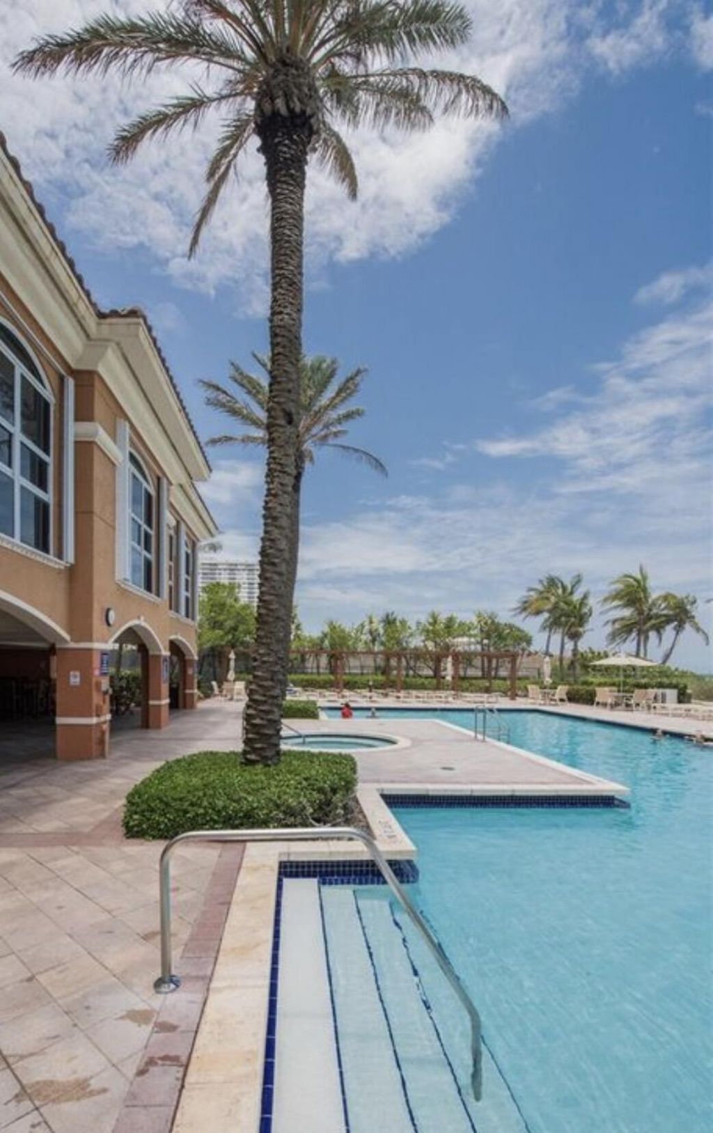 2080 S Ocean Drive, Unit Ph8, Hallandale Beach, FL 33009 Photo