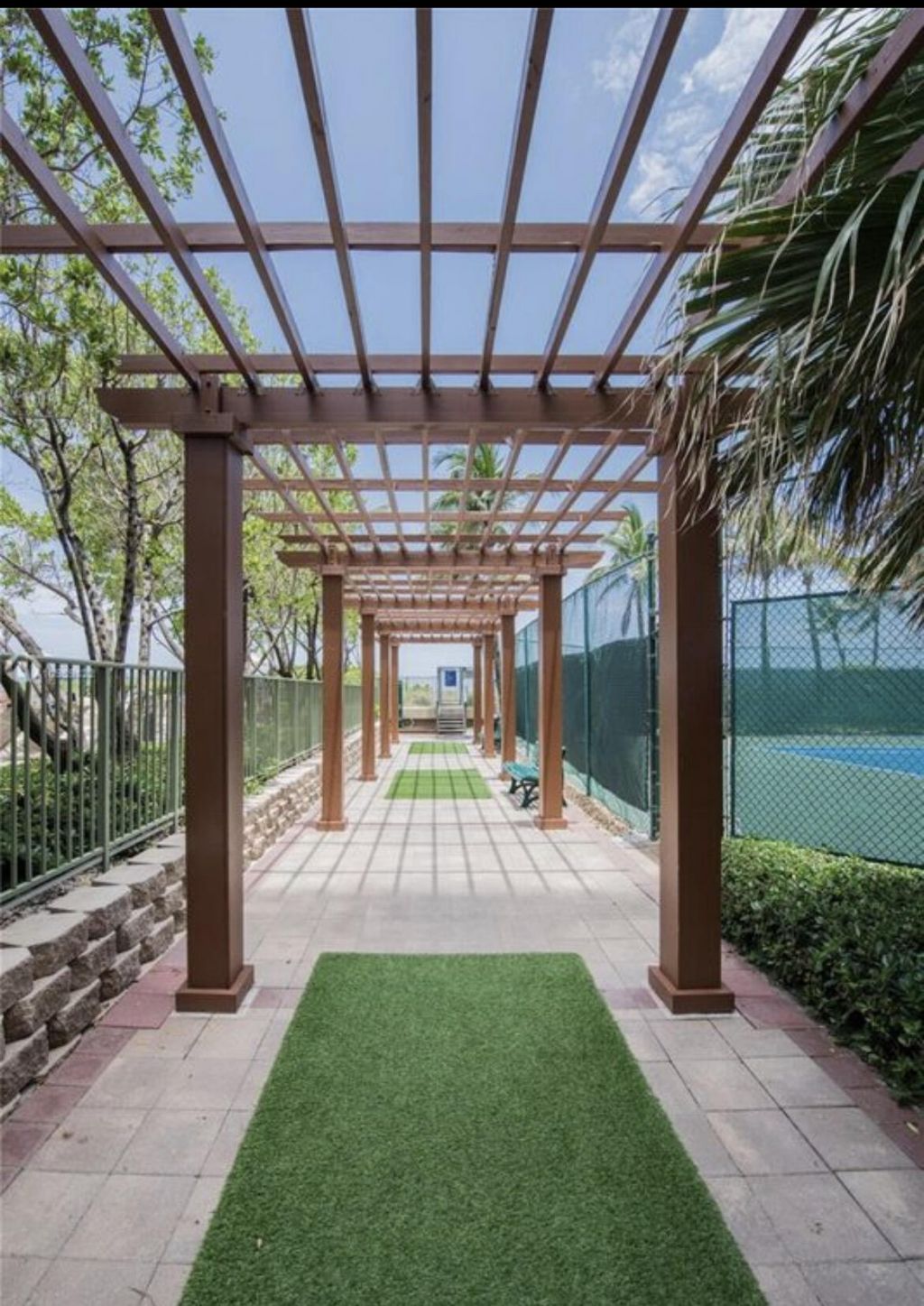 2080 S Ocean Drive, Unit Ph8, Hallandale Beach, FL 33009 Photo