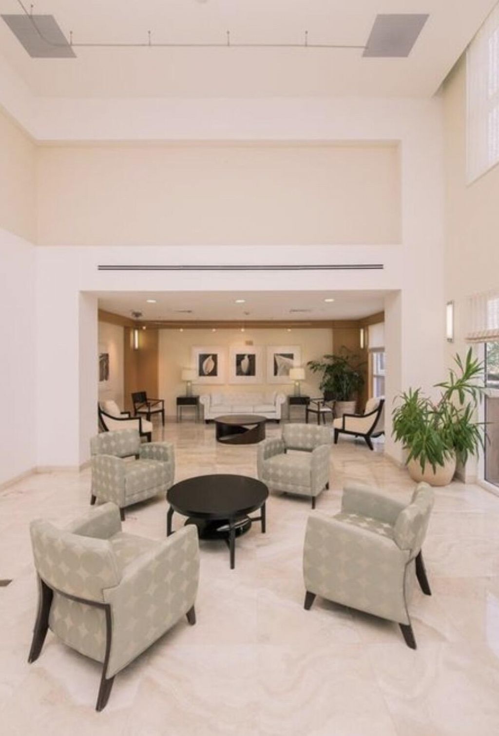 2080 S Ocean Drive, Unit Ph8, Hallandale Beach, FL 33009 Photo